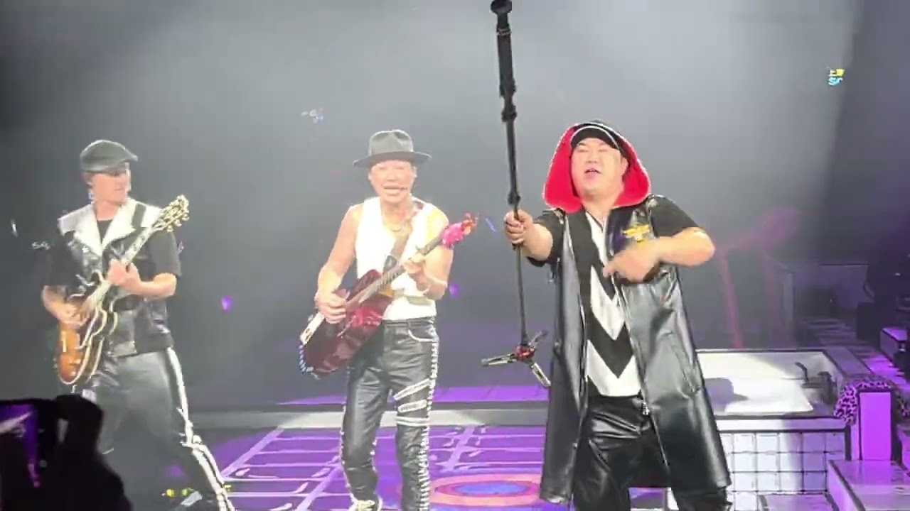 Sam Hui 2023 Concert encore performance