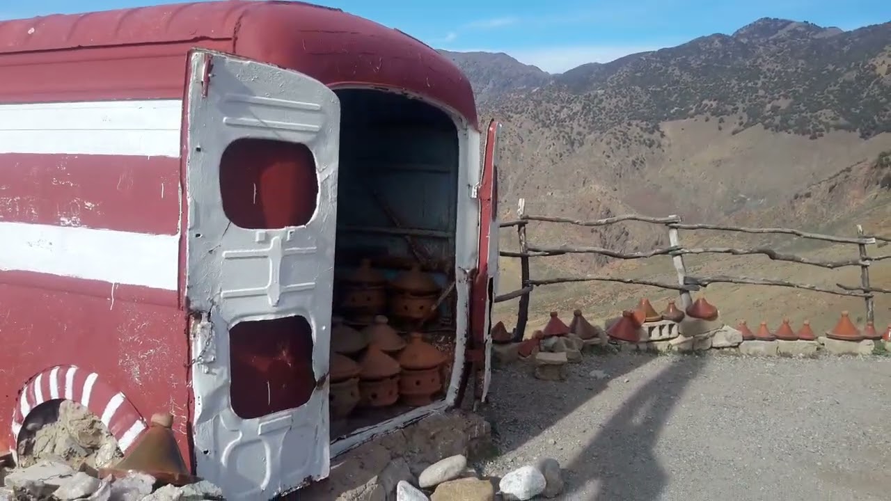 طريق تيزينتاست بين تارودانت ومراكش