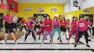#gitayoubi #buangmantancariyangbaru    BUANG MANTAN CARI YANG BARU - GITA YOUBI || DANGDUTAN YUK