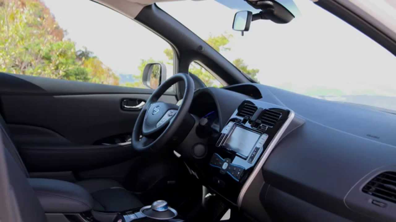 2015 Nissan Leaf Interior