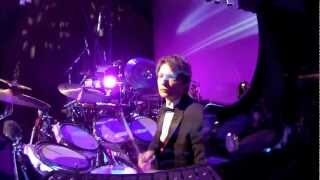 Brian Czach - Mannheim Steamroller "Hark The Herald Angels Sing"