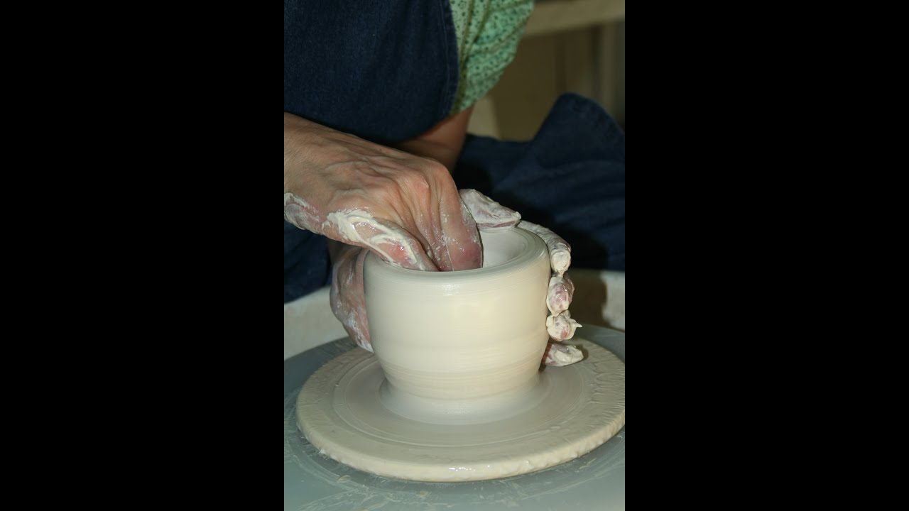 Making a Plaster Wedging Board - Setting up your pottery studio