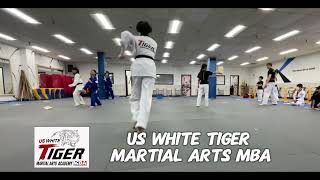 US White tiger martial arts demo team practice. 미국 US White tiger 태권도장 시범단 연습