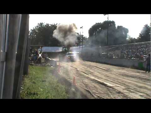 Dan's Diesel Performance Brian Ebeling LBZ Pulling...