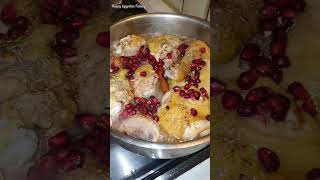 shorts chicken with onions and pomegranate دجاج بالبصل والرمان