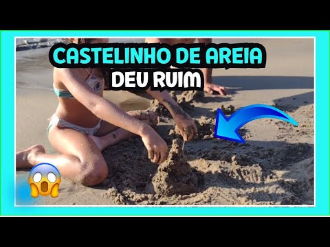 Fazendo Castelinho de Areia na Praia de Boiçucanga!