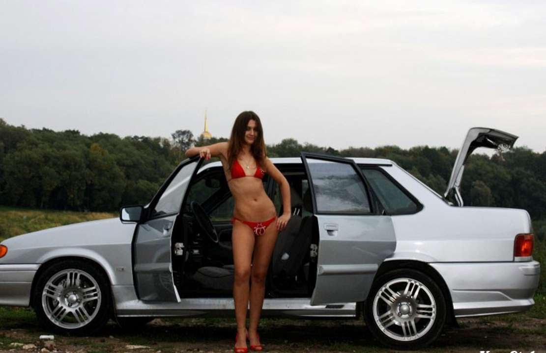 #1138. Girls & Lada 2109 [RUSSIAN CARS] zilong
