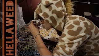 Giraffe Dabs At Ghouls & Globlins w/ @SlowerFuture