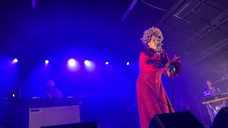 Macy Gray - Everything's gonna be alright - Live