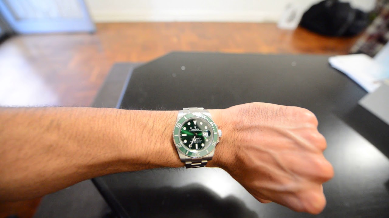 Rolex Green Submariner 116610LV - Hulk on 6.75 wrist 