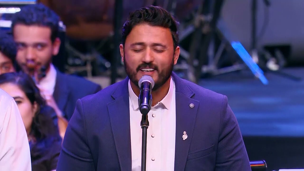 مشاركة / عبدالرحمن السماوي في دار الاوبرا المصريه مقطوعه ليل دان