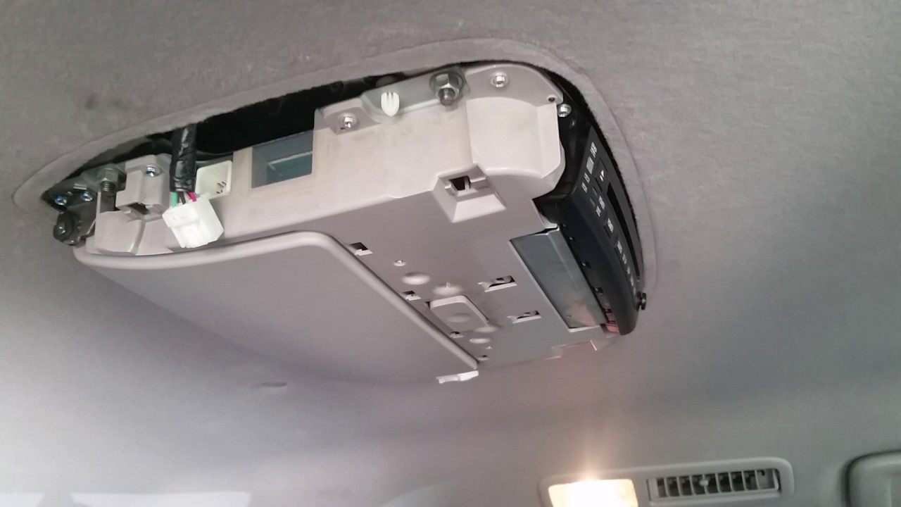 Mitsubishi Pajero Ns Exceed Roof Mounted Dvd Player Removal