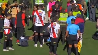 Tod im Stadion: Schiedsrichter (31) bei Fußballspiel zusammengebrochen screenshot 1