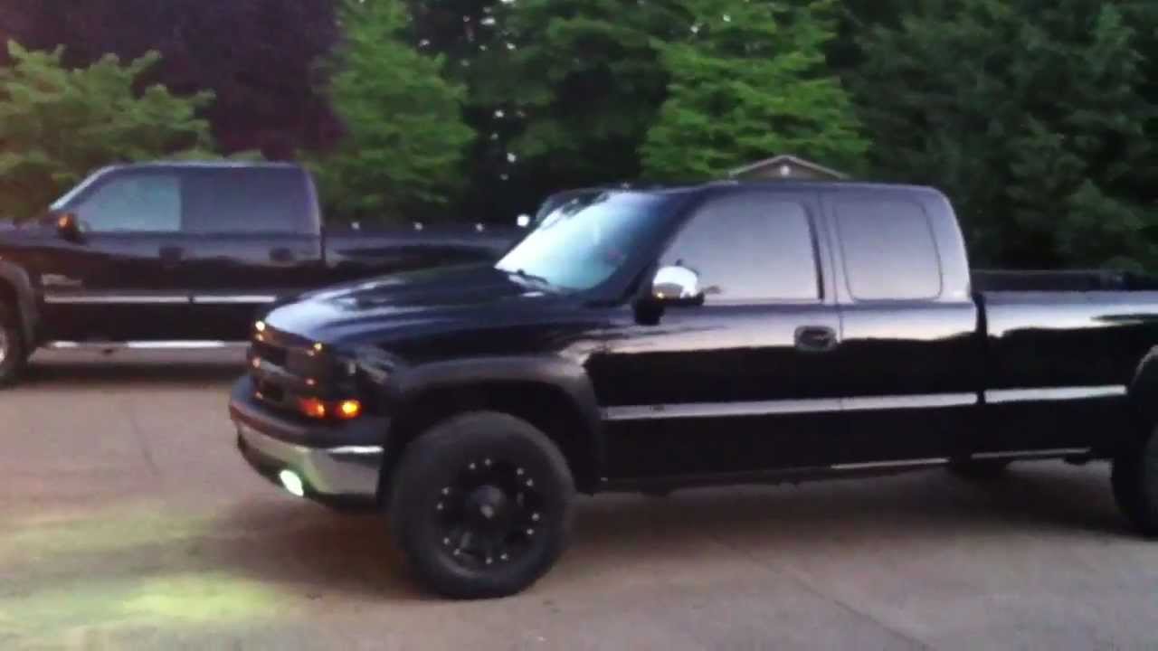 Murdered out 2500 Silverado - YouTube