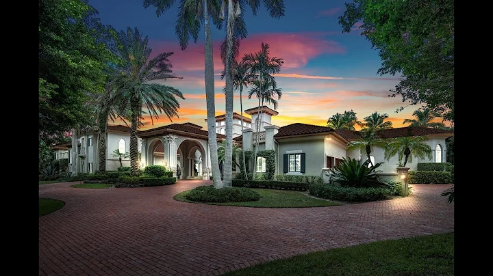 8465 Twin Lake Drive in Long Lake Estates