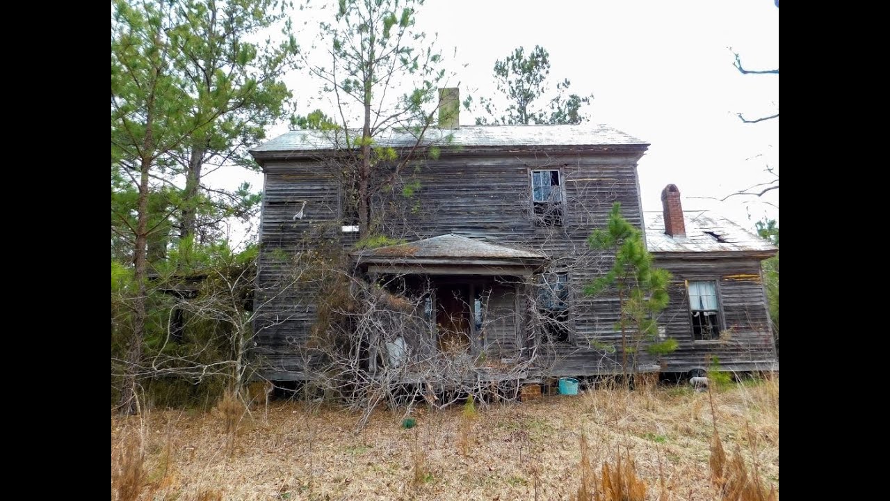 Abandoned House built in 1900