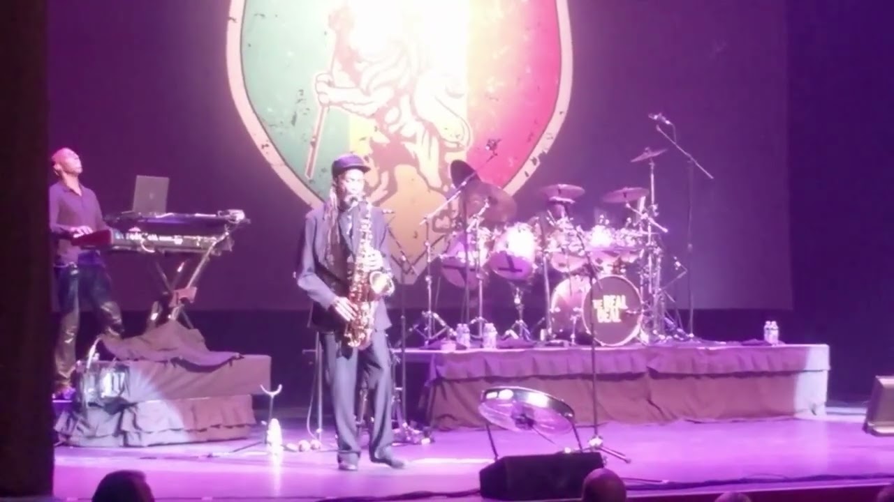 Flying High UB40 Live! 💯🔥🎸