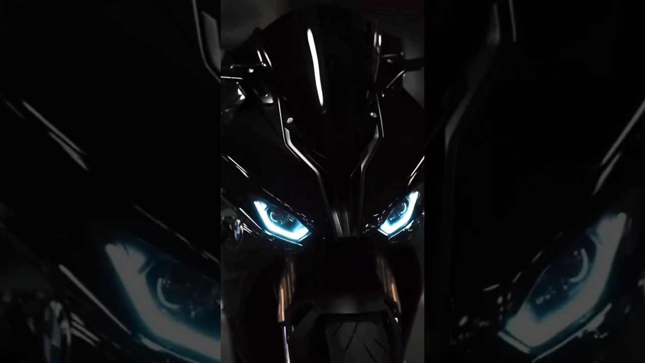 Yamaha R3 Review 2025 🔥 Sport Bike Power, Sound & Performance 