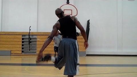 Dre Baldwin: How To Attack Defender