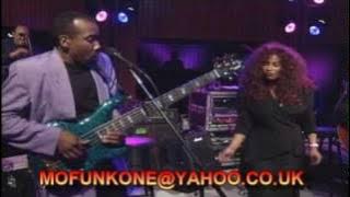 CHAKA KHAN & FOURPLAY - BETWEEN THE SHEETS.LIVE TV PERFORMANCE