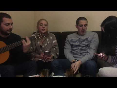 Qrizantemebi / ქრიზანთემები / Marim Akobia \u0026 Salome Tetiashvili / Девушки круто спели под гитару