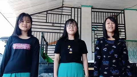 Ujian praktek kolaborasi senam dan tari kelas IX C kelompok 6 (manuk dadali)