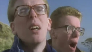 Video voorbeeld van "The Proclaimers - Letter From America (Official Video)"