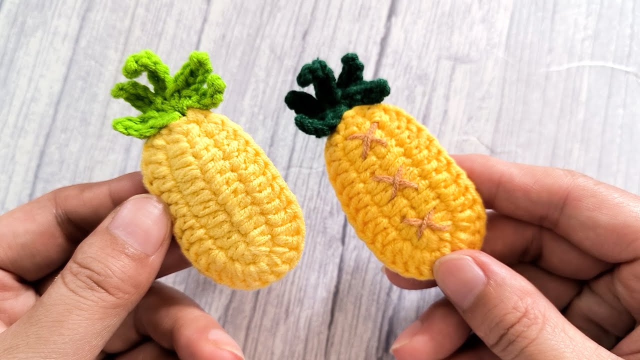 Crochet pineapple hair clips