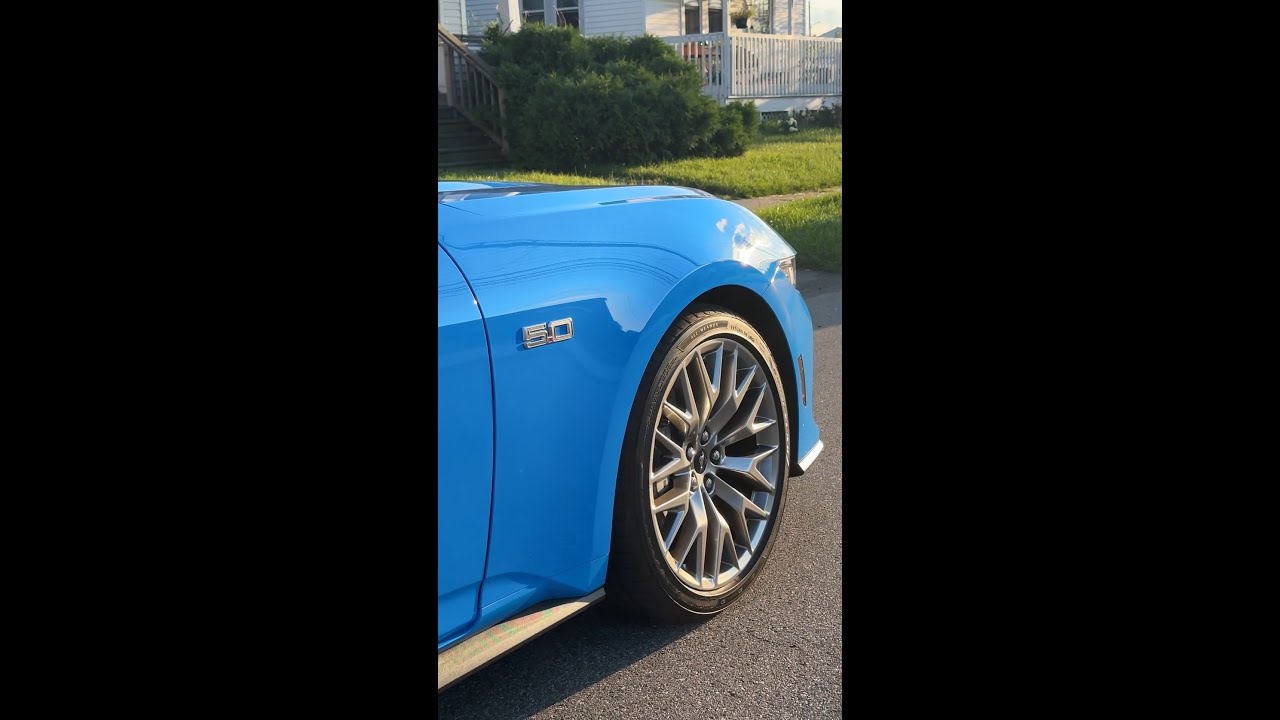 Grabber Blue 2024 Mustang GT 