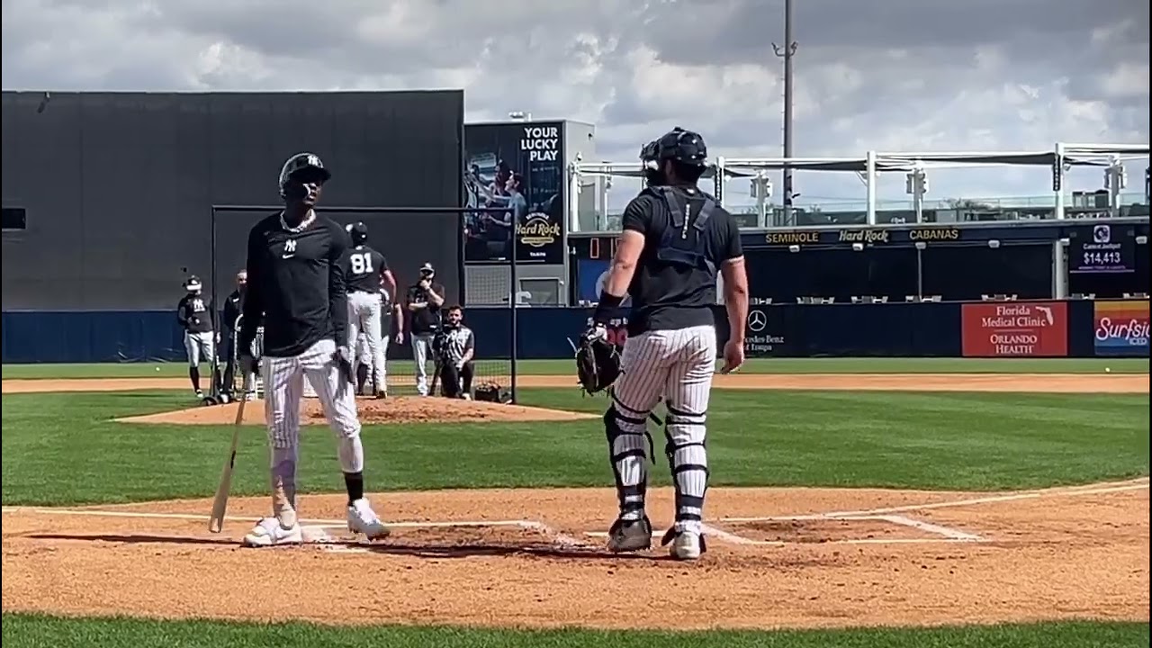 Luis Gil vs. Jazz Chishlom Jr. at #yankees #mlbb #baseball #springtraining 