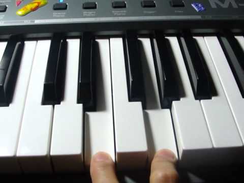 How to play the chopsticks on piano - YouTube