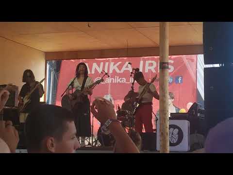 Anika Iris playing the song Turn to Dust at Café Kušnierik in Pohoda Festival 2023