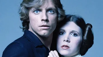 ¿Por qué hicieron que Luke besara a Leia?