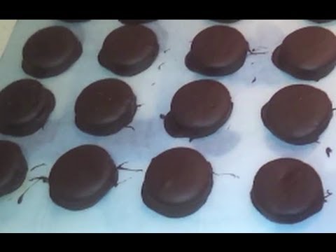 How To Make Fabulous, No-Bake Chocolate Peanut Butter Treats / Bikkies