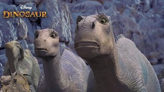 Aladar vs Kron - Dinosaur (HD Movie Clip)