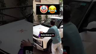 Bhai aur Car cleaning #youtubeshorts #funny #viralvideo #car #bhai #comedy