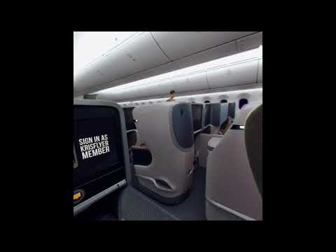 SIA VR Business Class Singapore Airlines