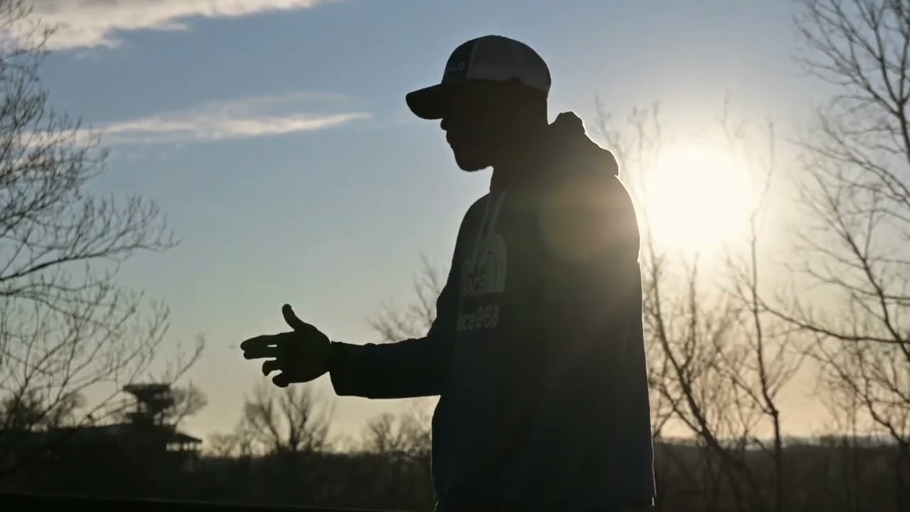 I feel light (Official Music Video)