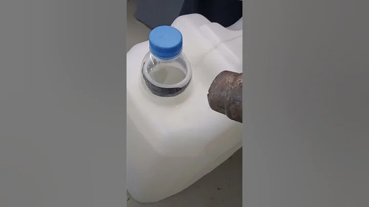 Really practical life hack with a piece of a bicycle tube and plastic bottle # shorts # diy # tricks