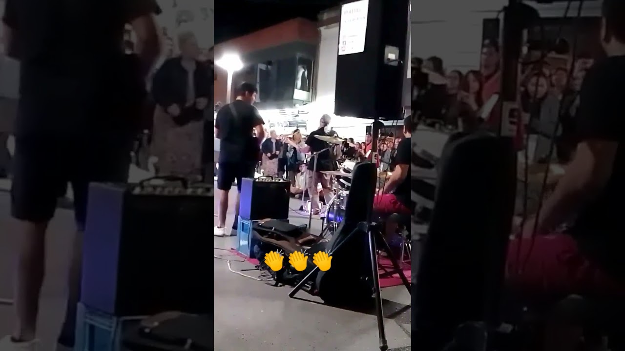 Banda de rock!! Peatonal 85 NECOCHEA!!