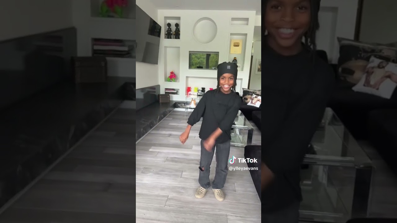 Grey and fam 🩶🤞🏾 