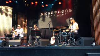 NICKE BORG HOMELAND - Makin&#39; Out With Chaos (Live, Liseberg 11 juli 2014)