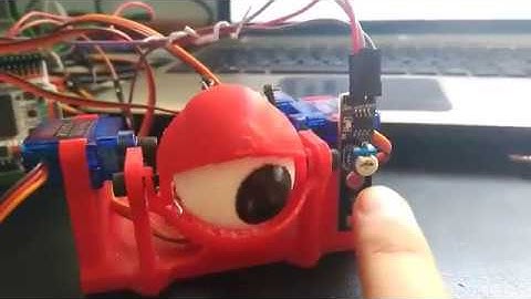 FPGA eye control with oscillators and reflex movements