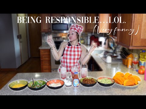 *Cooking Vlog* New House?! (Pico De Gallo, Guac, Tacos, etc.) @chloeyazmean535
