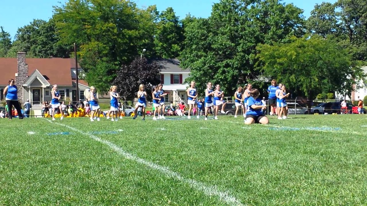 2014 85 lb halftime routine - YouTube