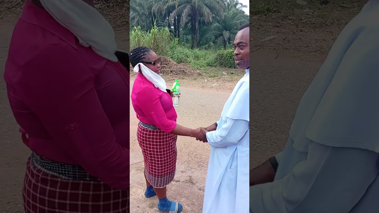 Ven Joseph Nkasiobi Ezebuiro Anonaba at Umumba Nsirimo IKORO festival after the crusade 