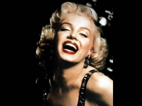 Marilyn Monroe Pin-Up Make-Up (by Kandee Johnson)