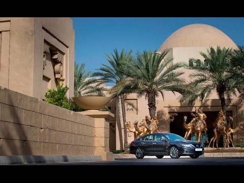 نيسان تطلق سيارة التيما الجديدة في دبي 2017