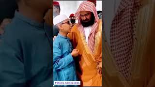 The boy recite surah fatiha the front of Shaikh Sudaish ytstudio shorts surahsudais fatiha