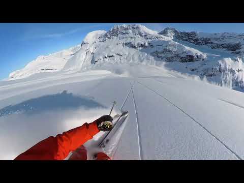 Skiing A Perfect Powder Run in Valdez, Alaska